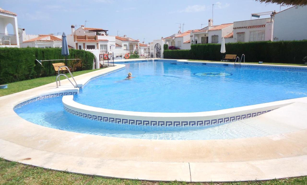 Peperent Casa Pino Nerja Exterior foto